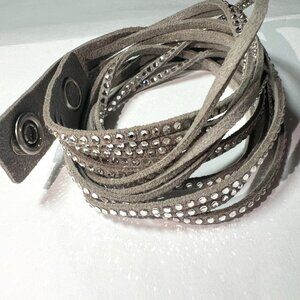New Never Worn Authentic Swarovski Slake Bracelet in Grey